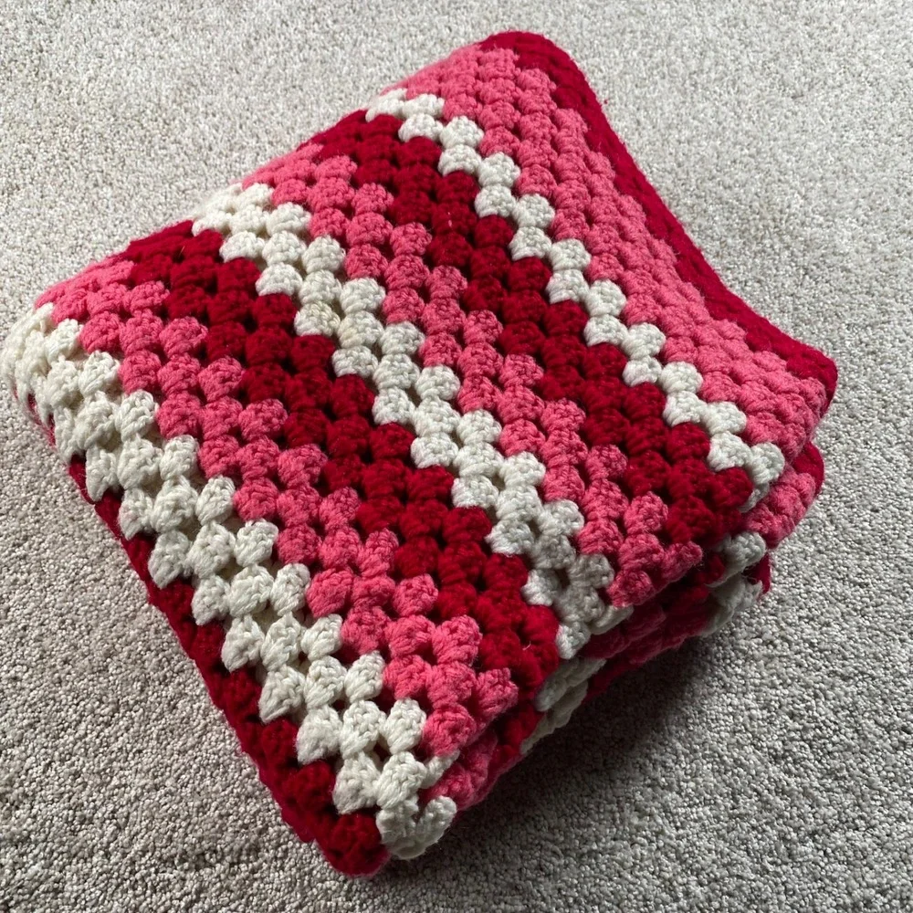 Vintage Handmade Crochet Granny Square Blanket Red Pink Cream Retro Throw 47x47